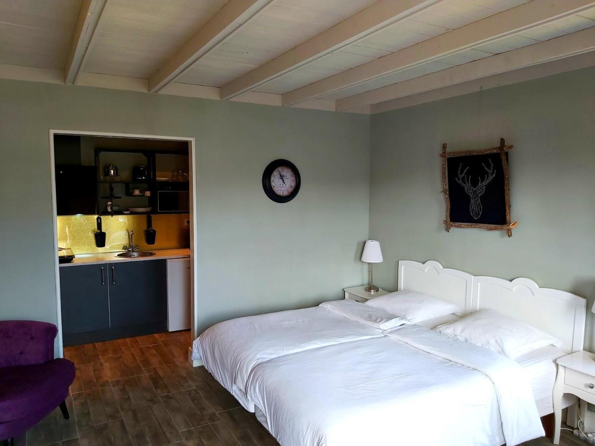 Bonbon Chambre D'Hotes Saint-Julien-de-Lampon 外观 照片